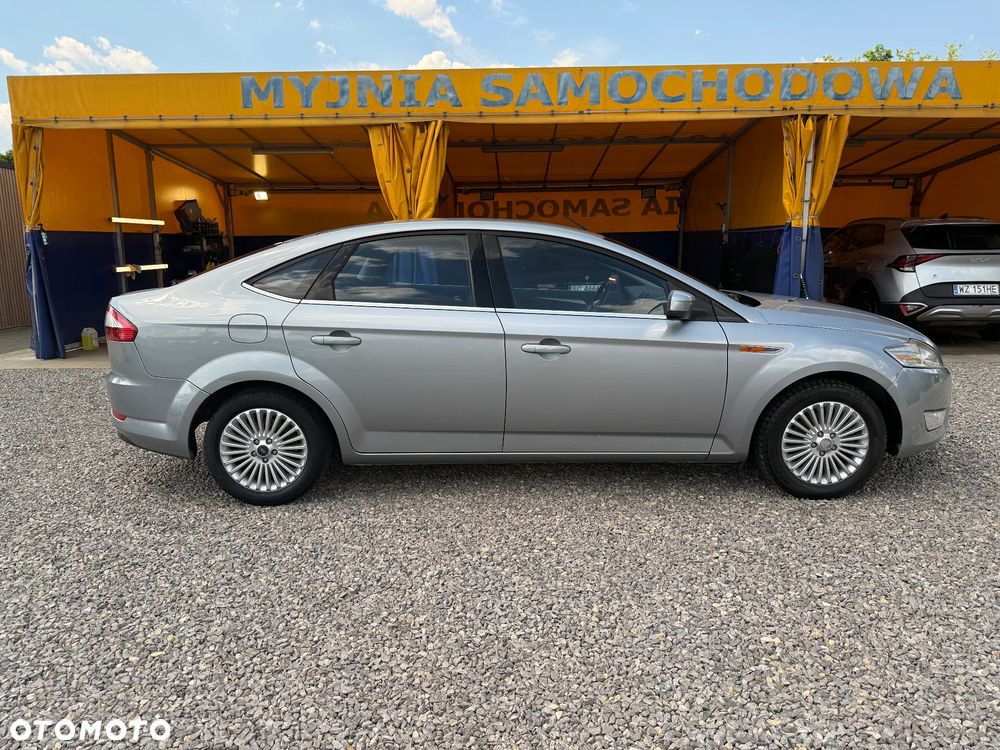 Ford Mondeo - 9
