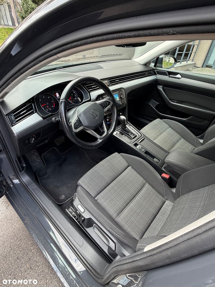 Volkswagen Passat 2.0 TDI Business DSG - 22
