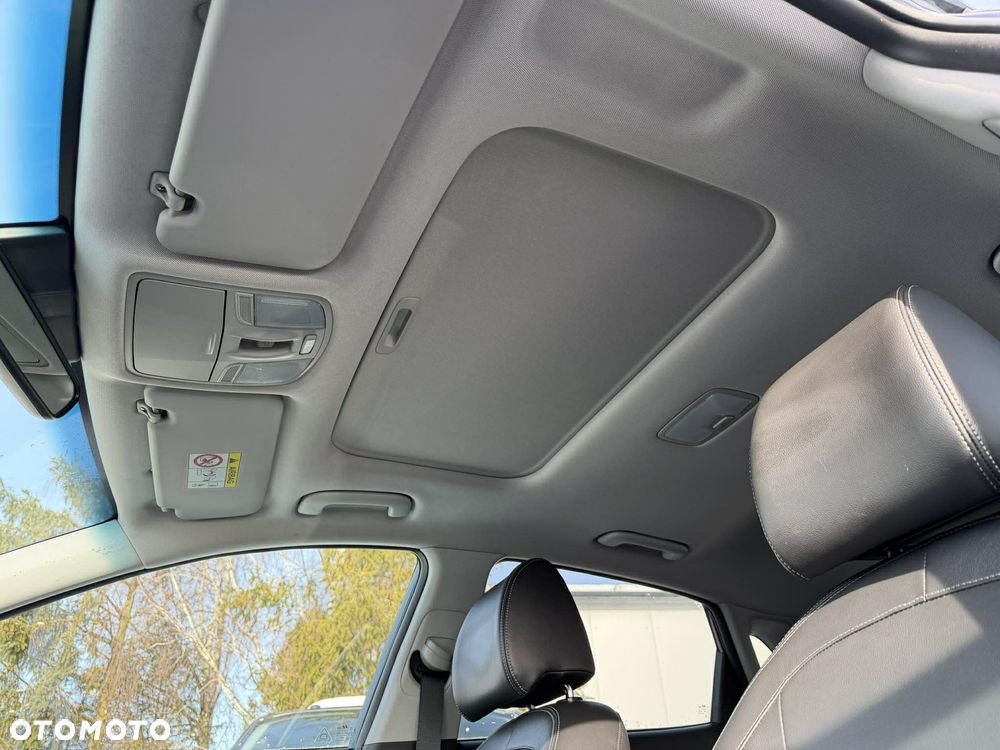 Hyundai Kona 1.6 T-GDI DCT 4WD Premium - 23