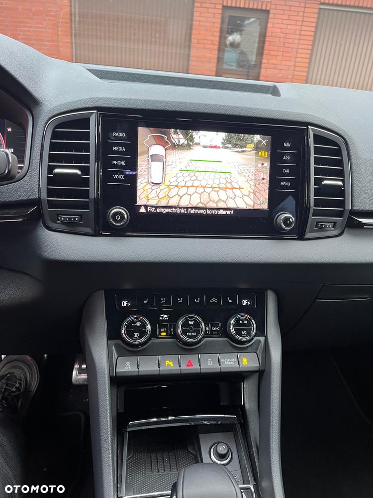 Skoda Karoq 2.0 TSI 4x4 DSG Sportline - 10