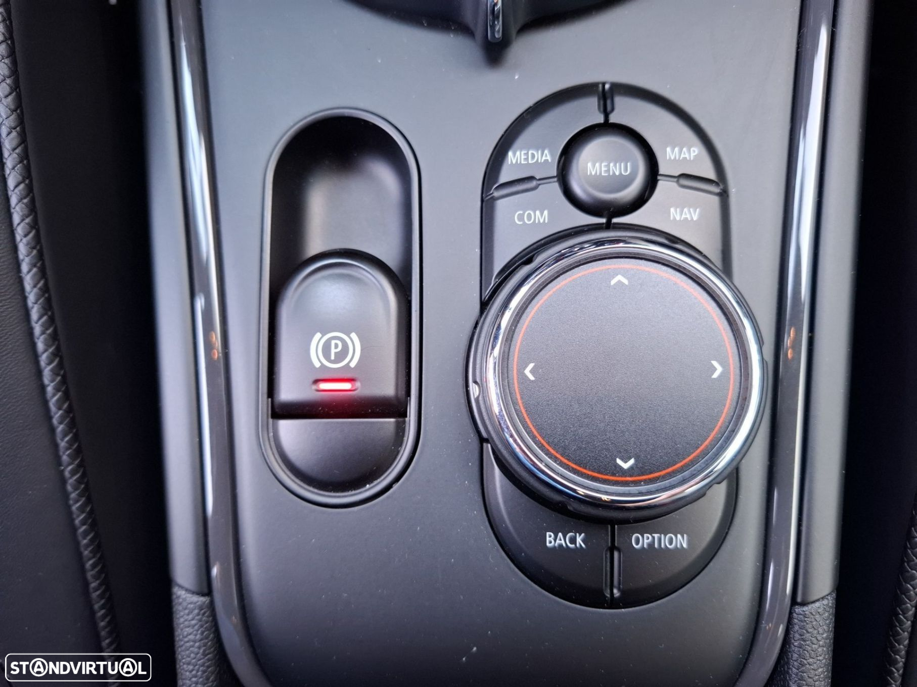 MINI Countryman Cooper SE ALL4 Auto - 16