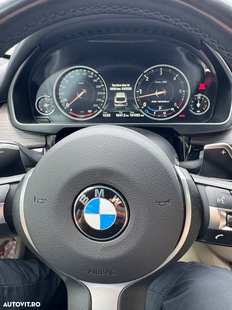 BMW X6 M M50d - 8