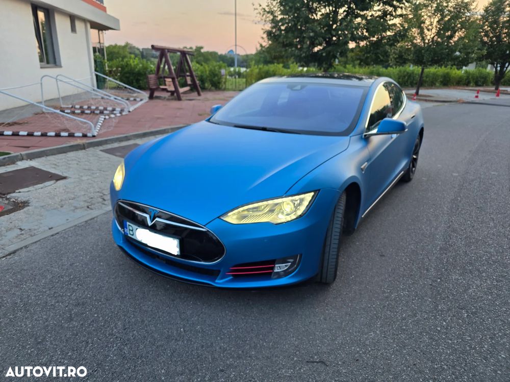 Tesla Model S 90D Allradantrieb Performance - 2