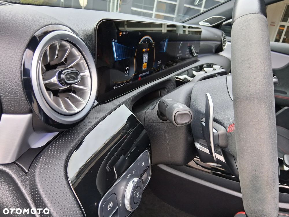 Mercedes-Benz Klasa A 45 S AMG 4-Matic 8G-DCT - 12