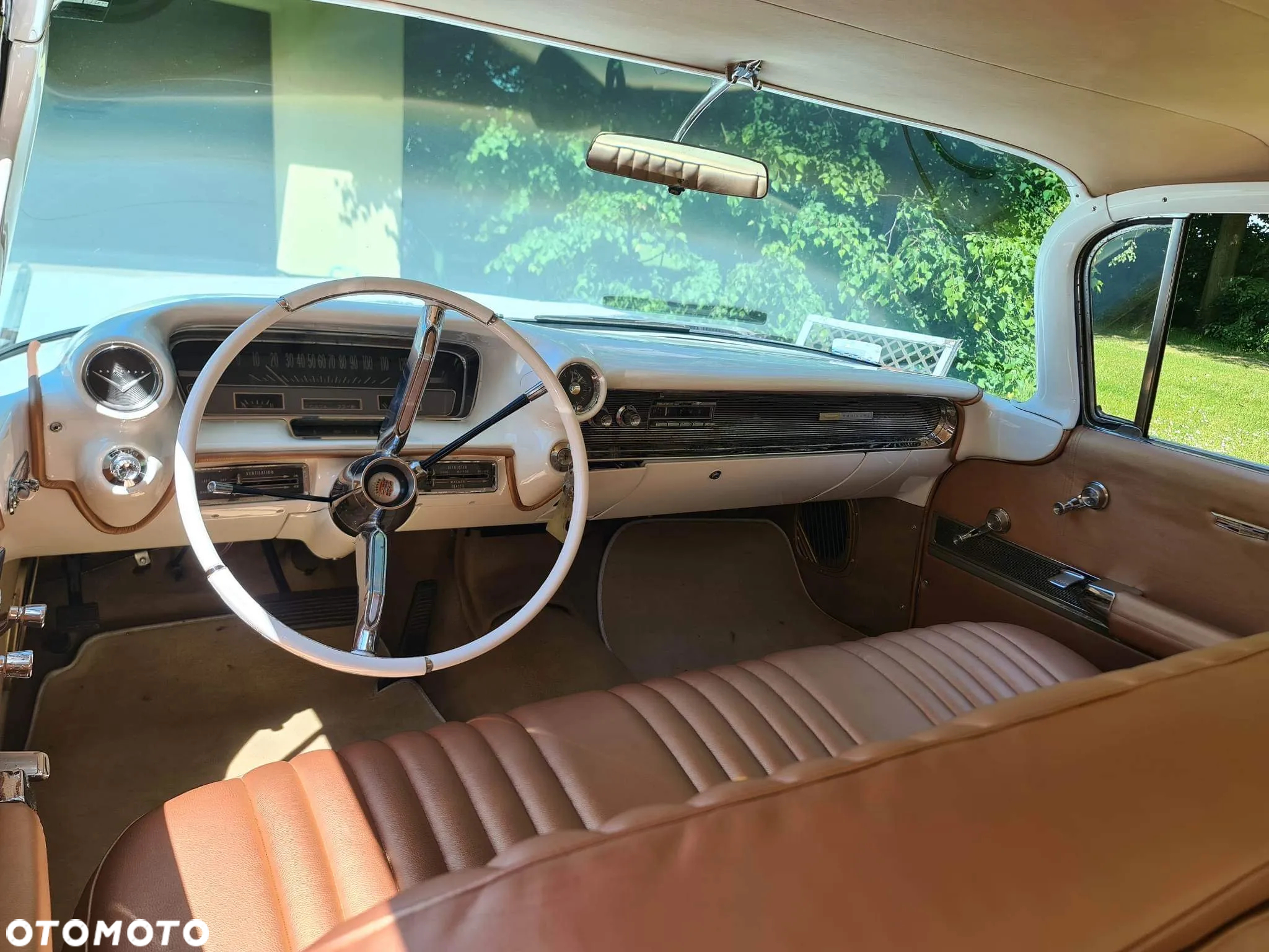 Cadillac Deville - 9