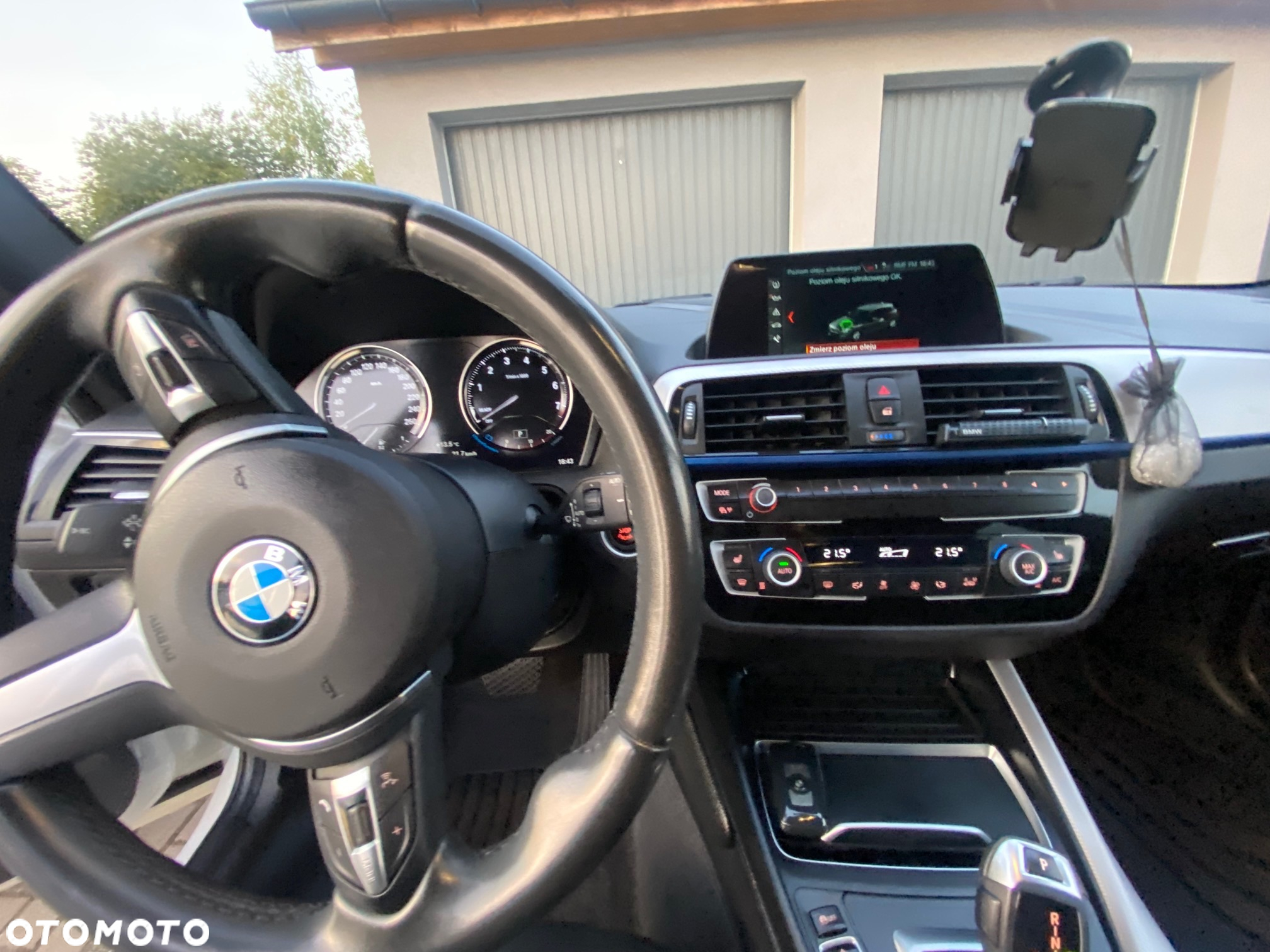 BMW Seria 1 118i M Sport Shadow - 23
