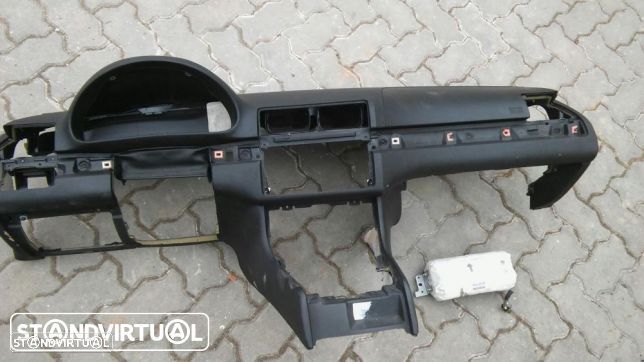 Tablier com airbag passageiro bmw e46 - 1