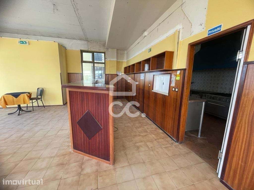 PRAIA DO PEDROGÃO------Espaço Comercial com a área útil de 166 m2, lic - Grande imagem: 5/20
