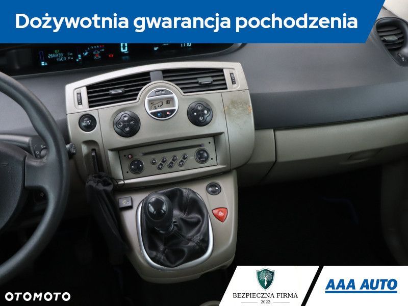 Renault Scenic - 10