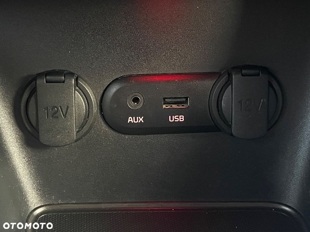 Kia Ceed 1.4 CVVT Attract - 12