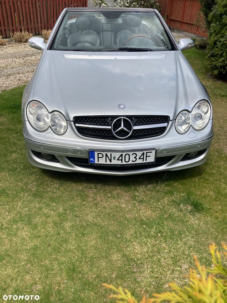 Mercedes-Benz CLK - 13