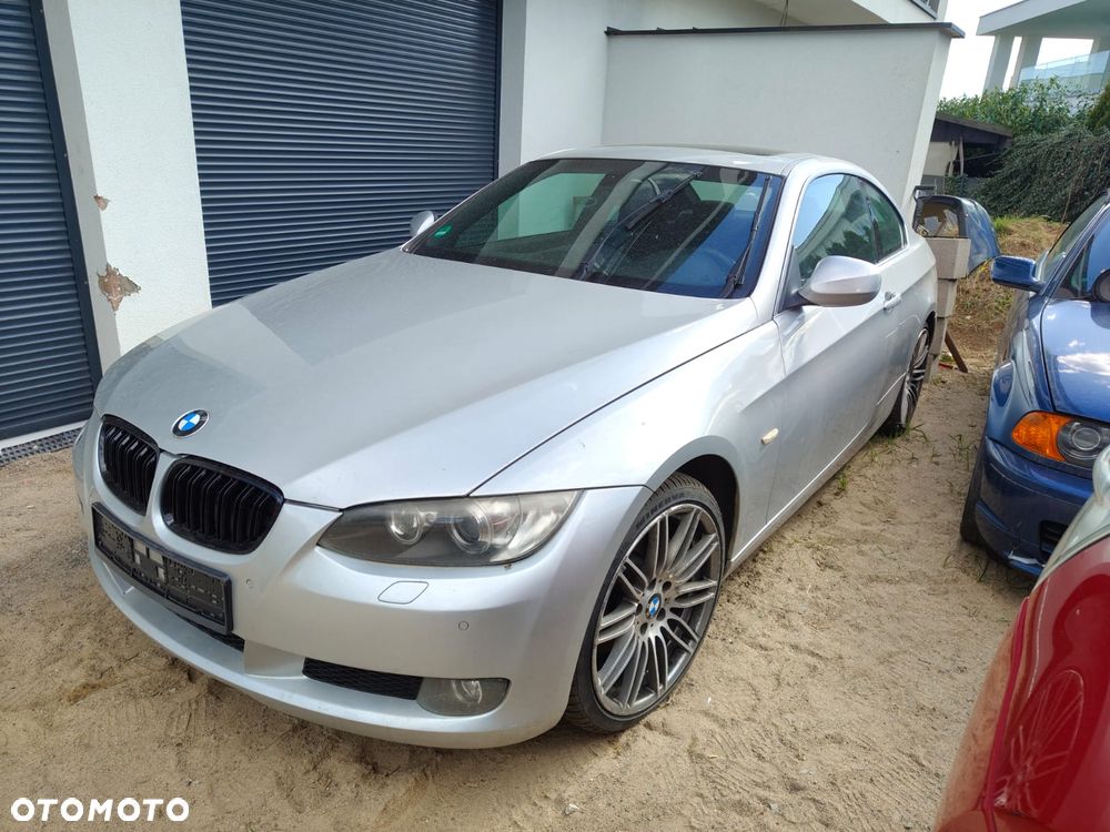BMW Seria 3 330d xDrive Edition Exclusive - 1