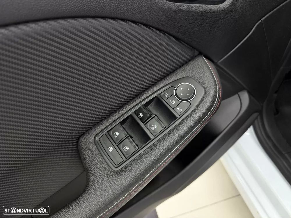 Renault Clio 1.0 TCe RS Line - 19