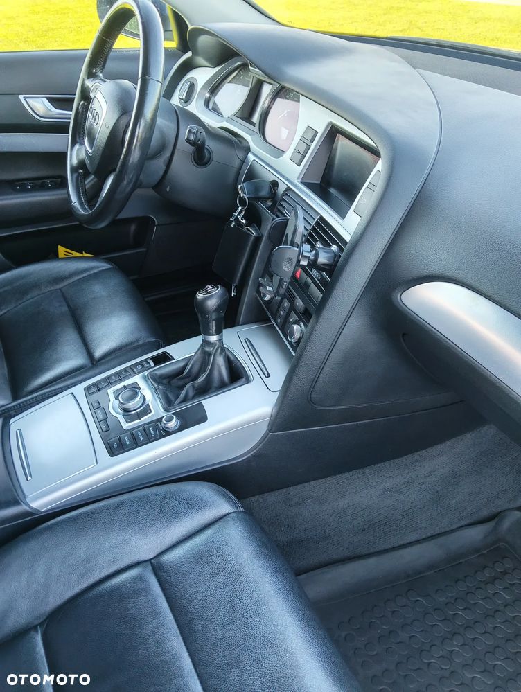 Audi A6 Avant - 10