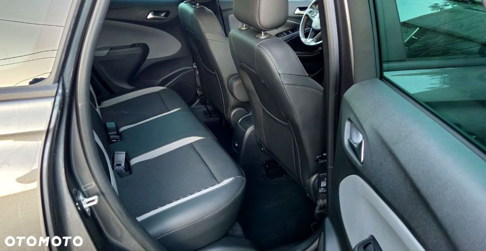 Opel Crossland X - 8