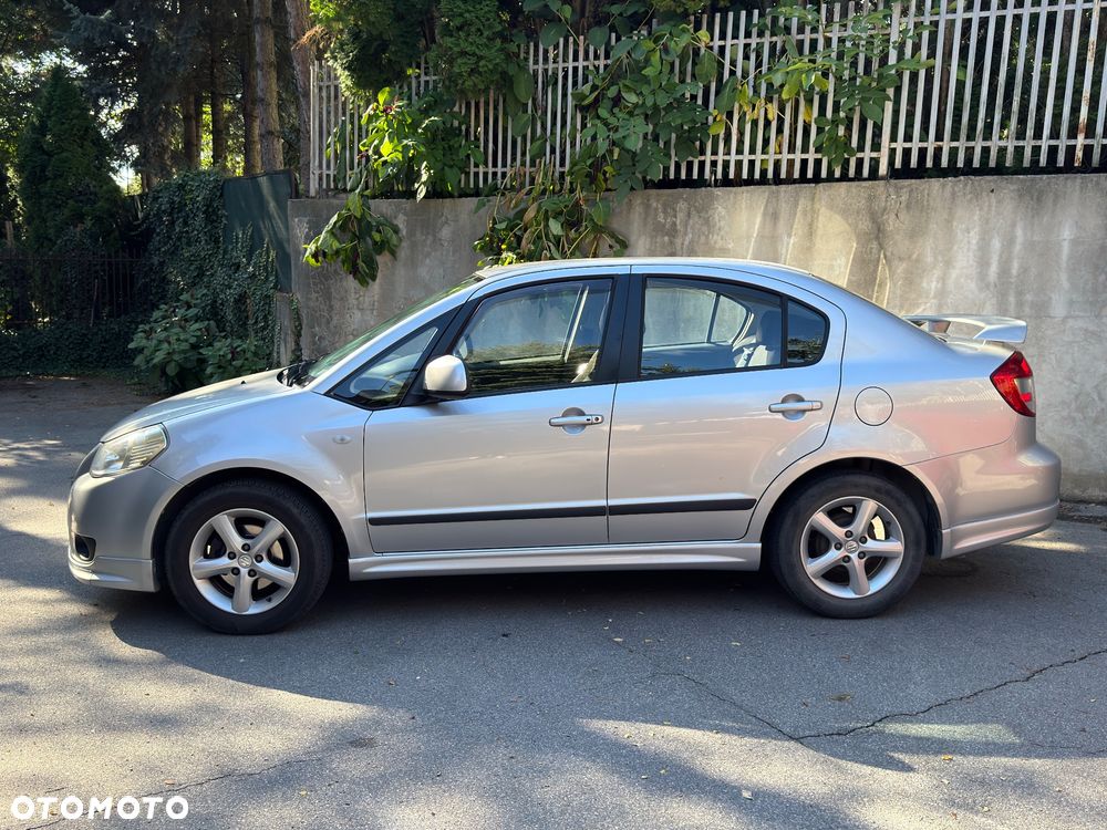 Suzuki SX4 - 3