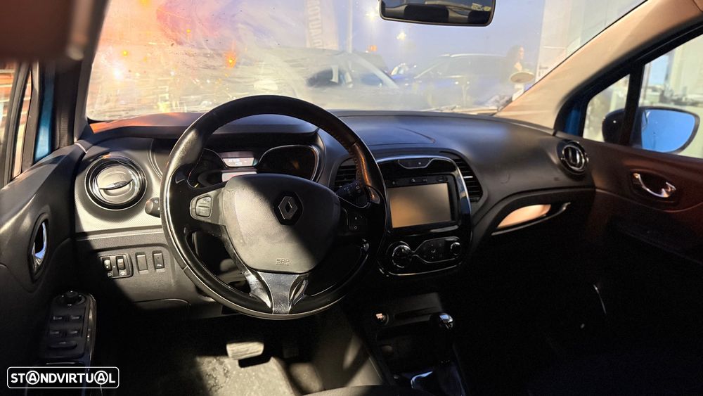 Renault Captur 1.5 dCi Exclusive EDC - 7