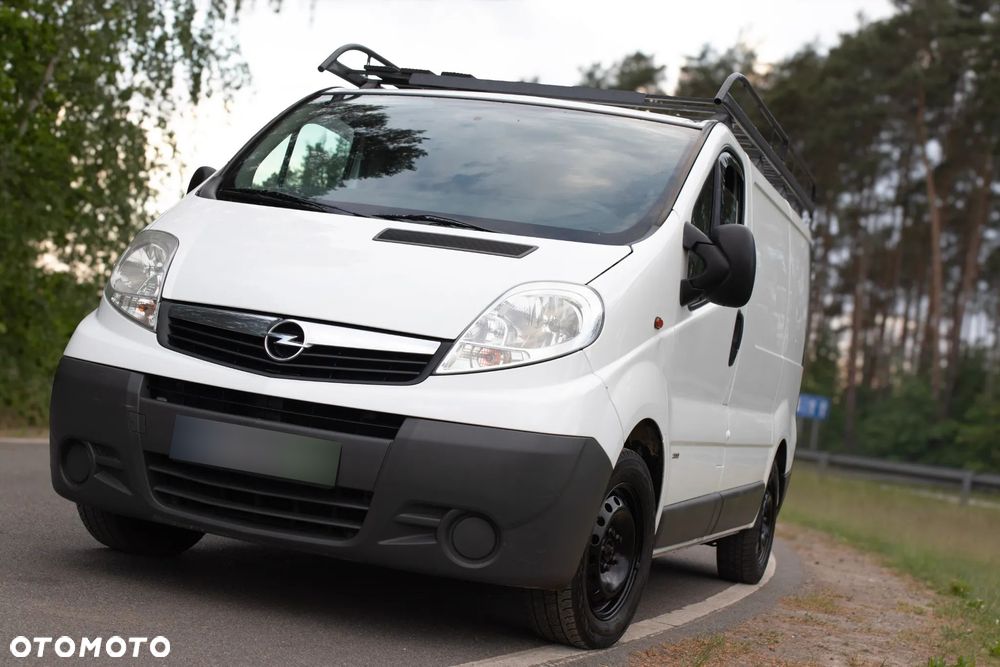 Opel Vivaro - 15