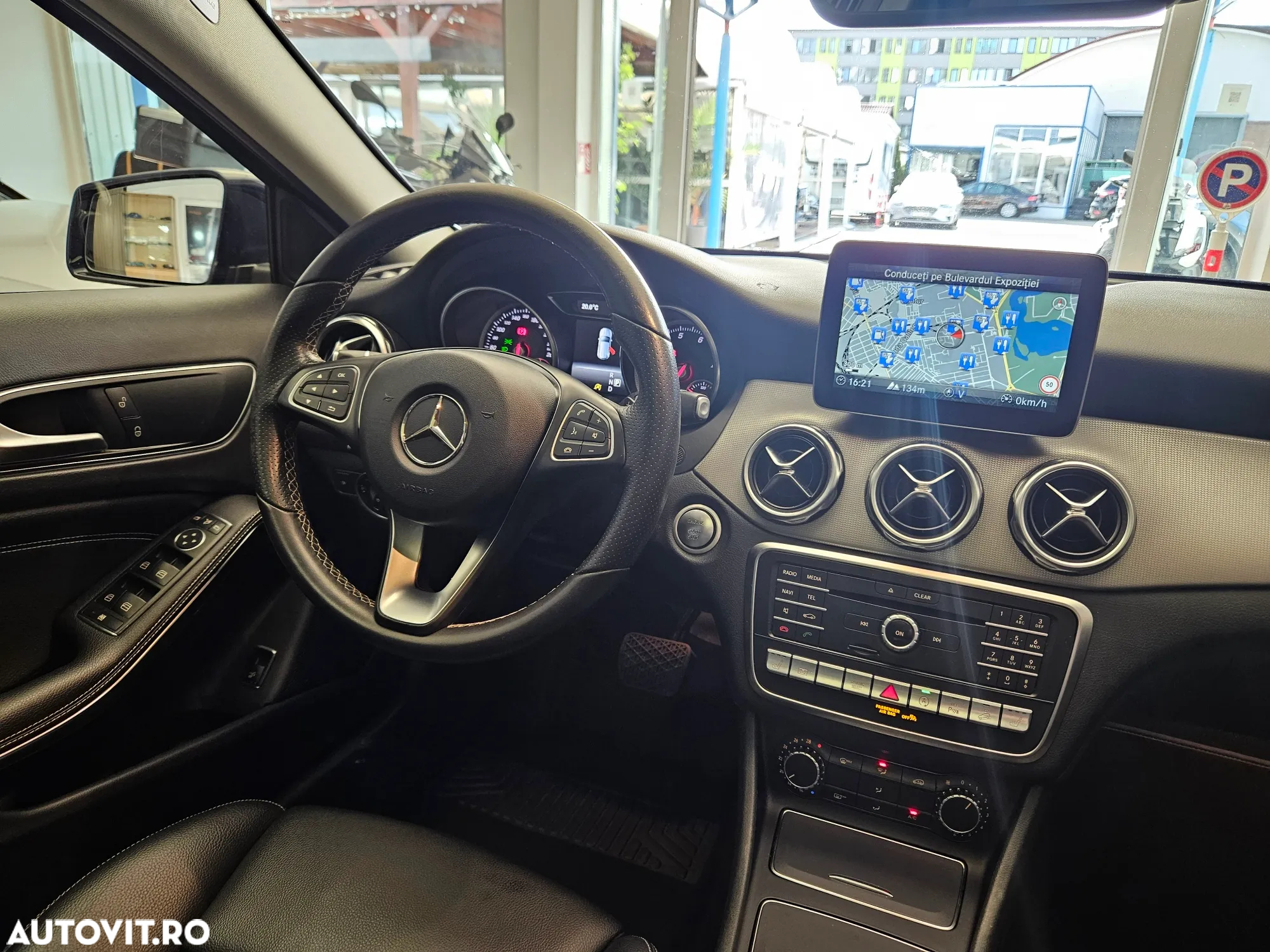 Mercedes-Benz GLA 250 4MATIC Aut. - 12
