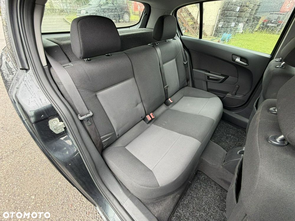 Opel Astra 1.6 Cosmo EU6 - 22