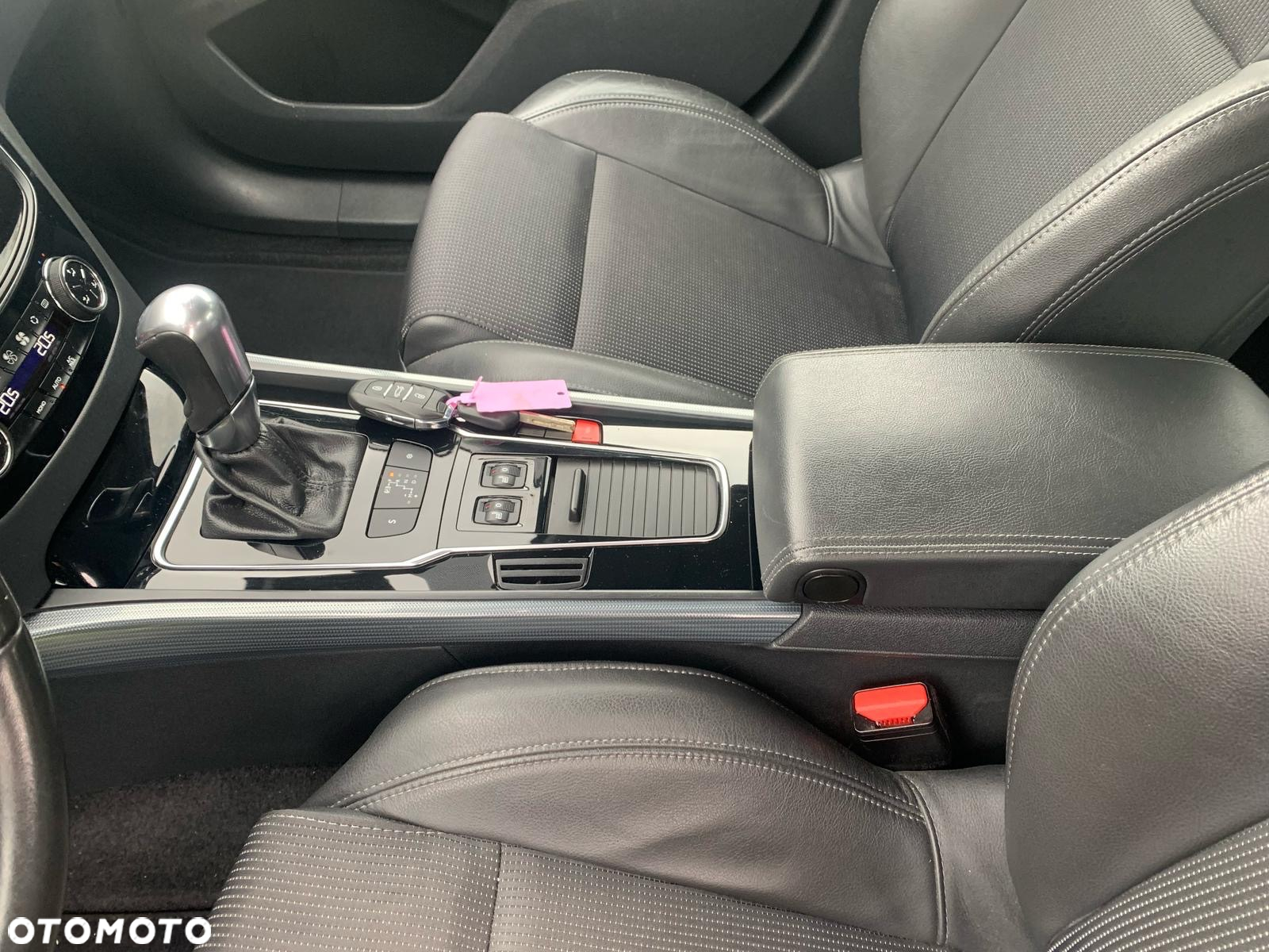 Peugeot 508 1.6 e-THP Active S&S - 24