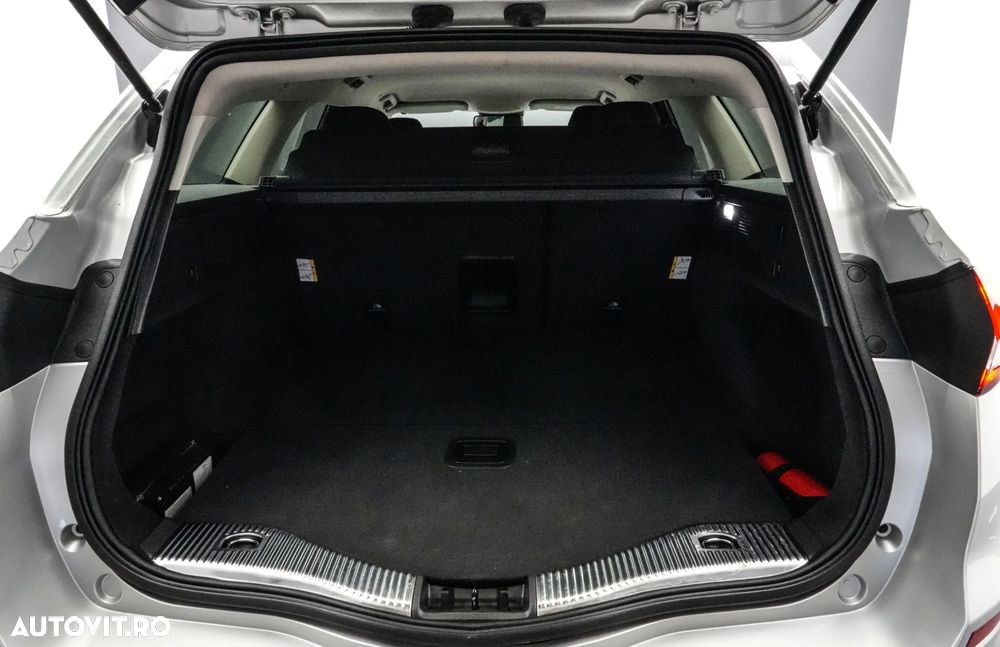 Ford Mondeo 2.0 TDCI Titanium - 23