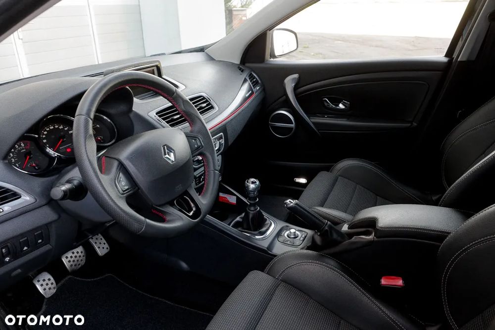 Renault Megane GT 220 - 17