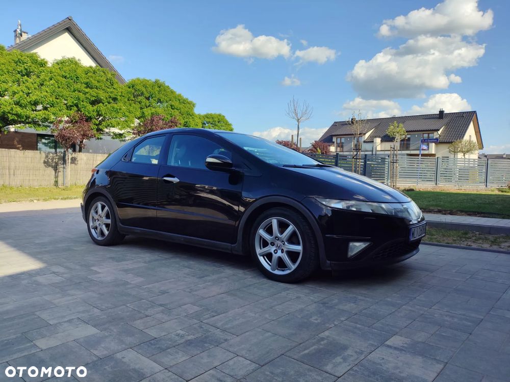 Honda Civic 1.8 Executive - 1
