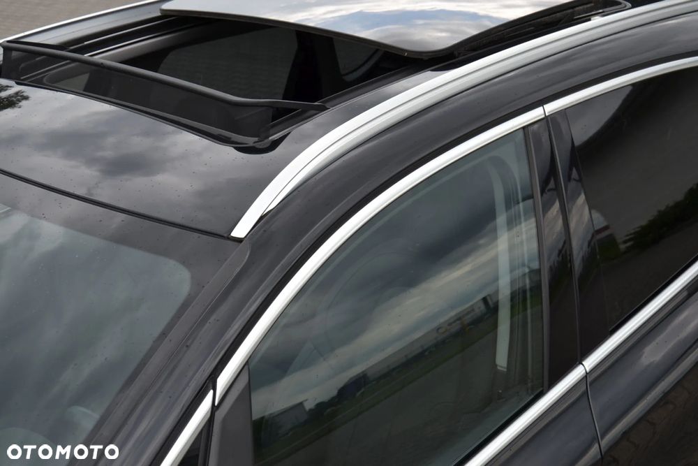 BMW Seria 2 218d - 26