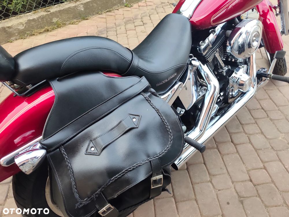 Harley-Davidson Softail Deluxe - 23