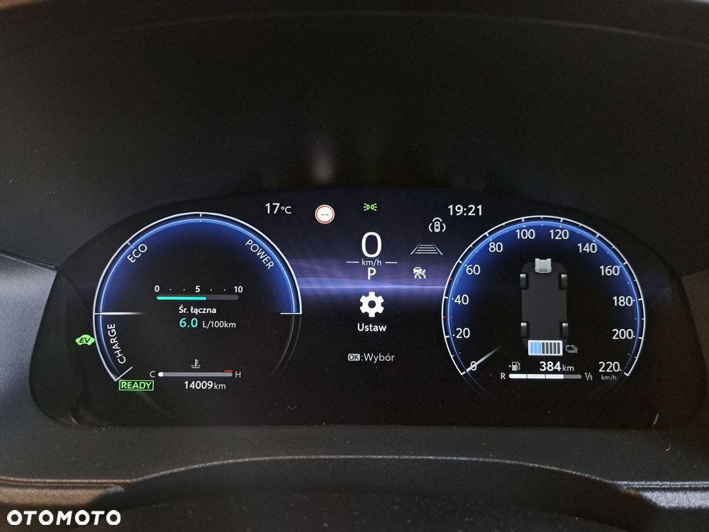 Toyota Yaris Cross Hybrid 1.5 Executive AWD - 32