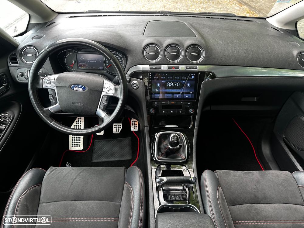 Ford S-Max 2.0 TDCi DPF Titanium - 24