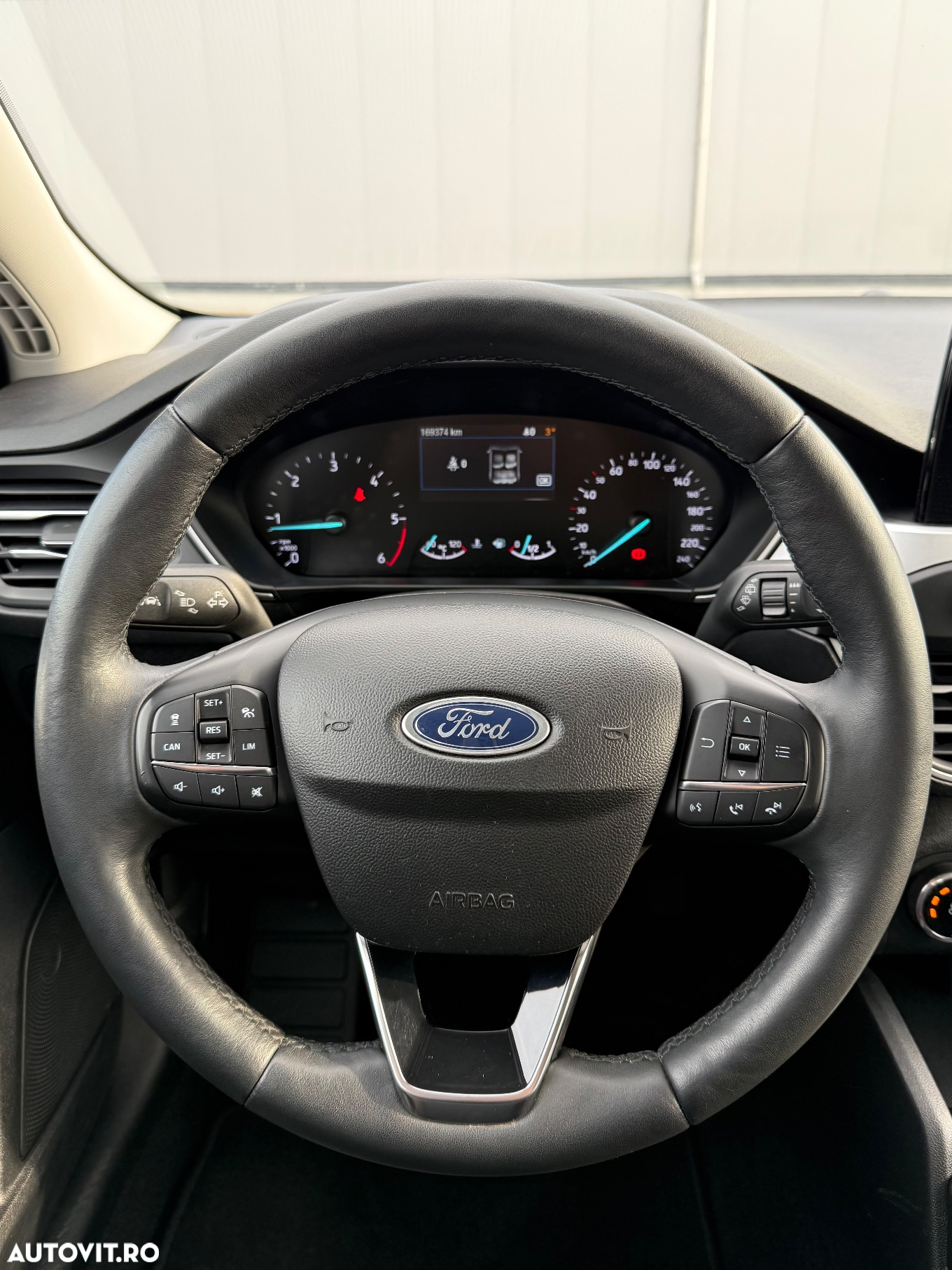 Ford Focus Turnier 1.5 EcoBlue Start-Stopp-System COOL&CONNECT - 11