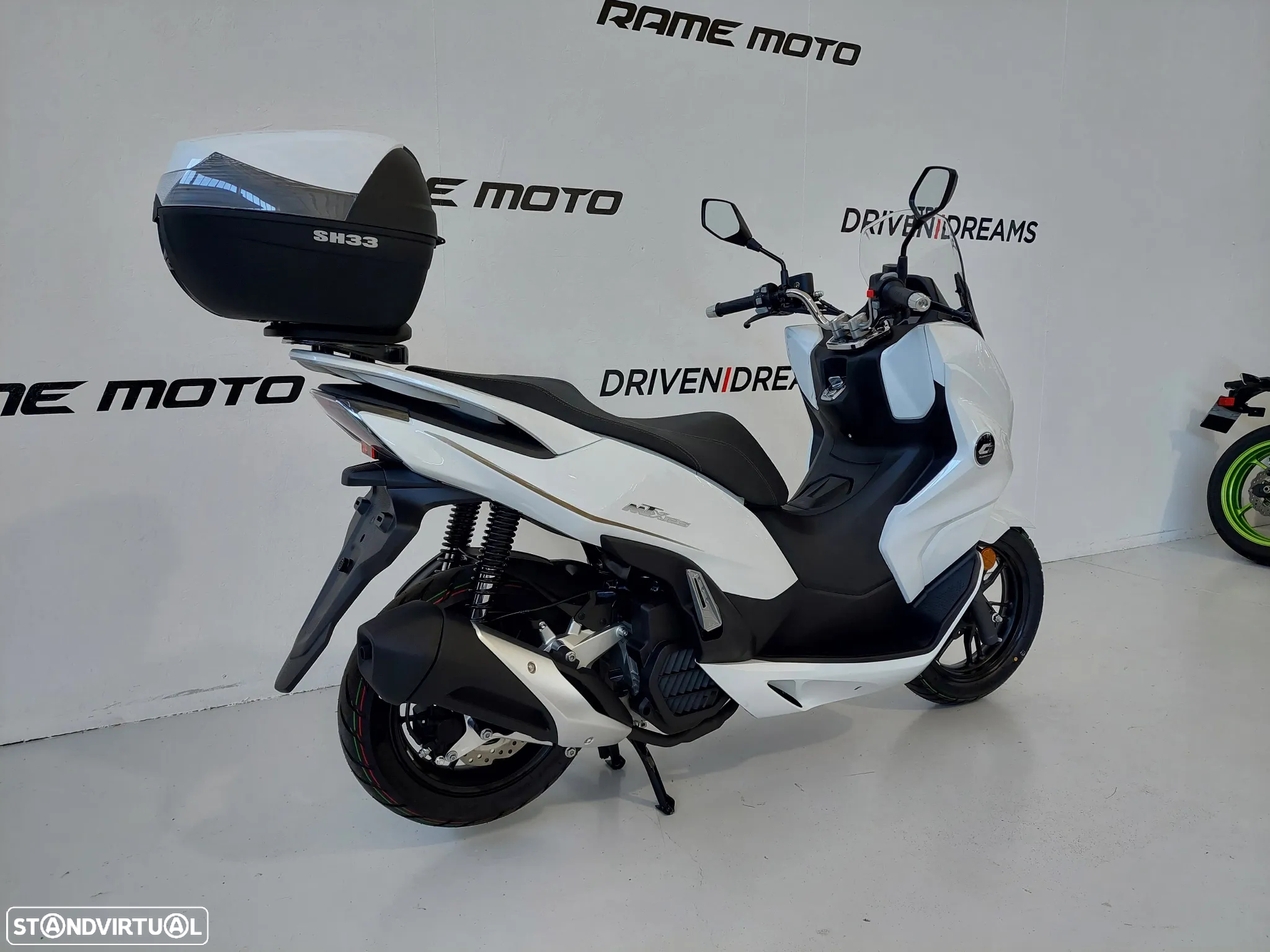 QJ Motor MTX 125 - ABS e 15 CAVALOS - 4