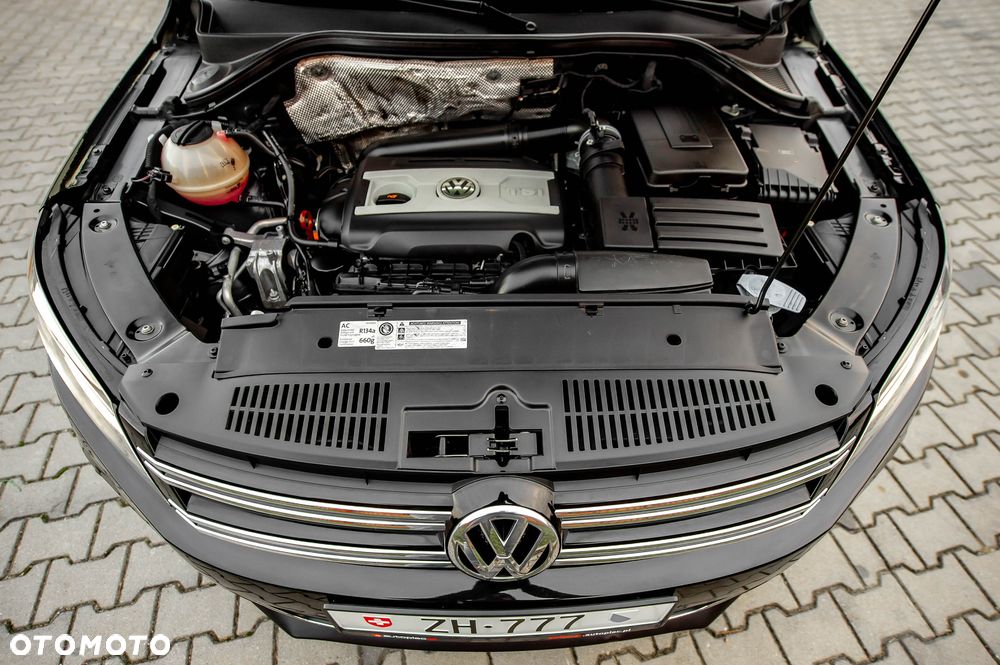 Volkswagen Tiguan - 33