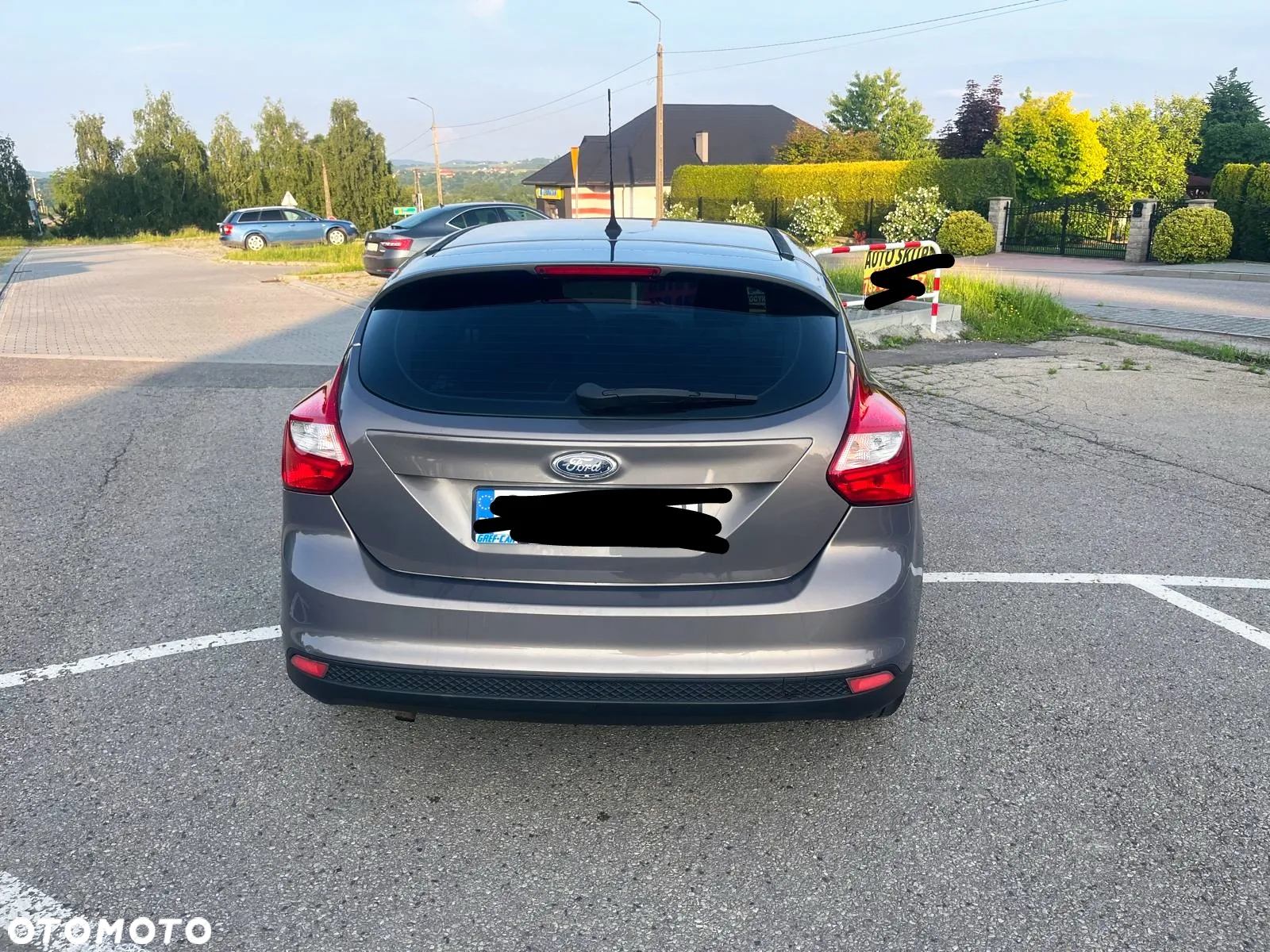 Ford Focus 1.6 Ambiente Start - 4
