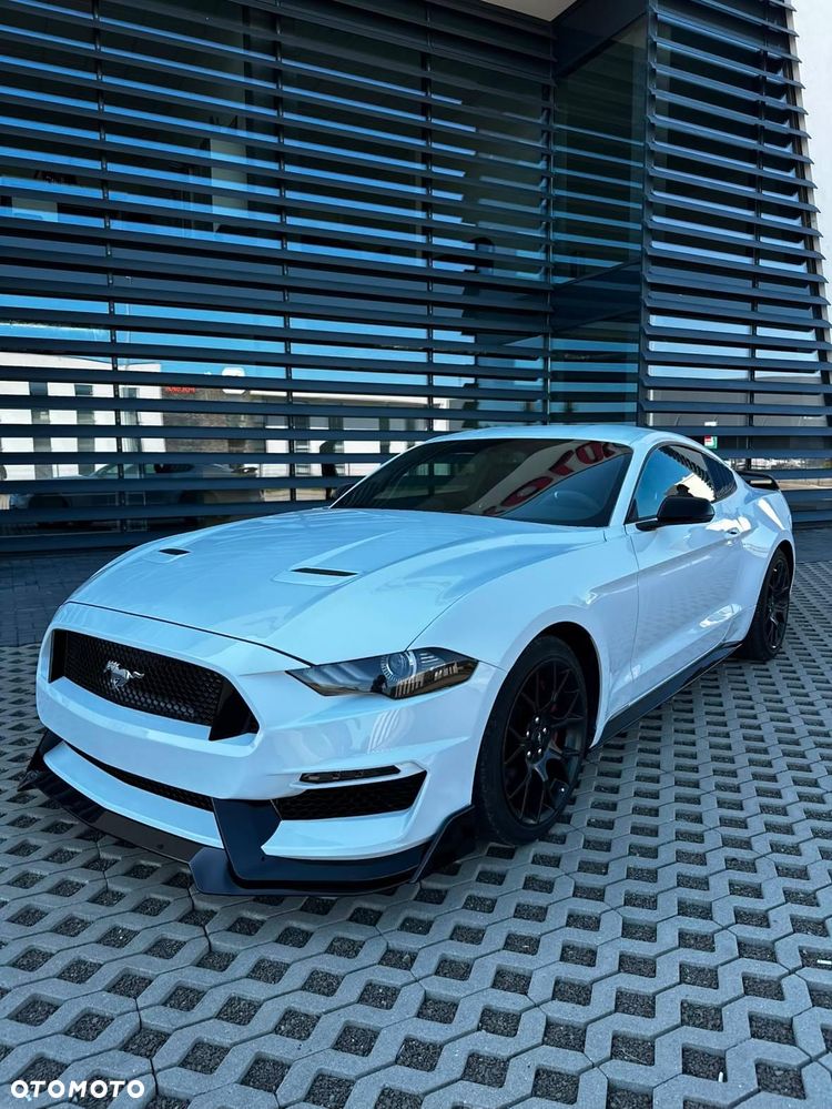 Ford Mustang - 9