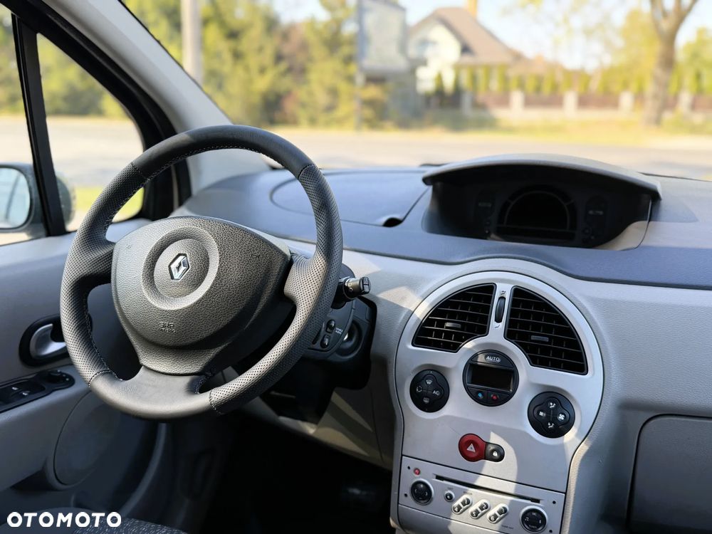 Renault Modus - 24