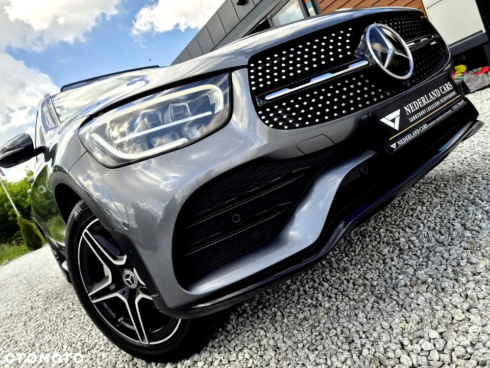 Mercedes-Benz GLC 300 de 4Matic 9G-TRONIC AMG Line Plus - 4