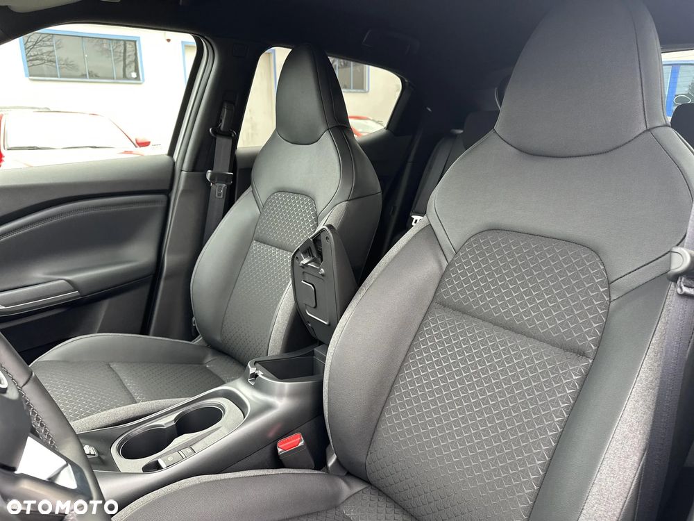 Nissan Juke 1.0 DIG-T N-Connecta DCT - 28