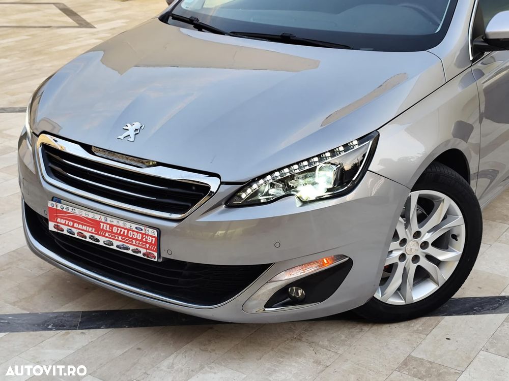 Peugeot 308 - 12