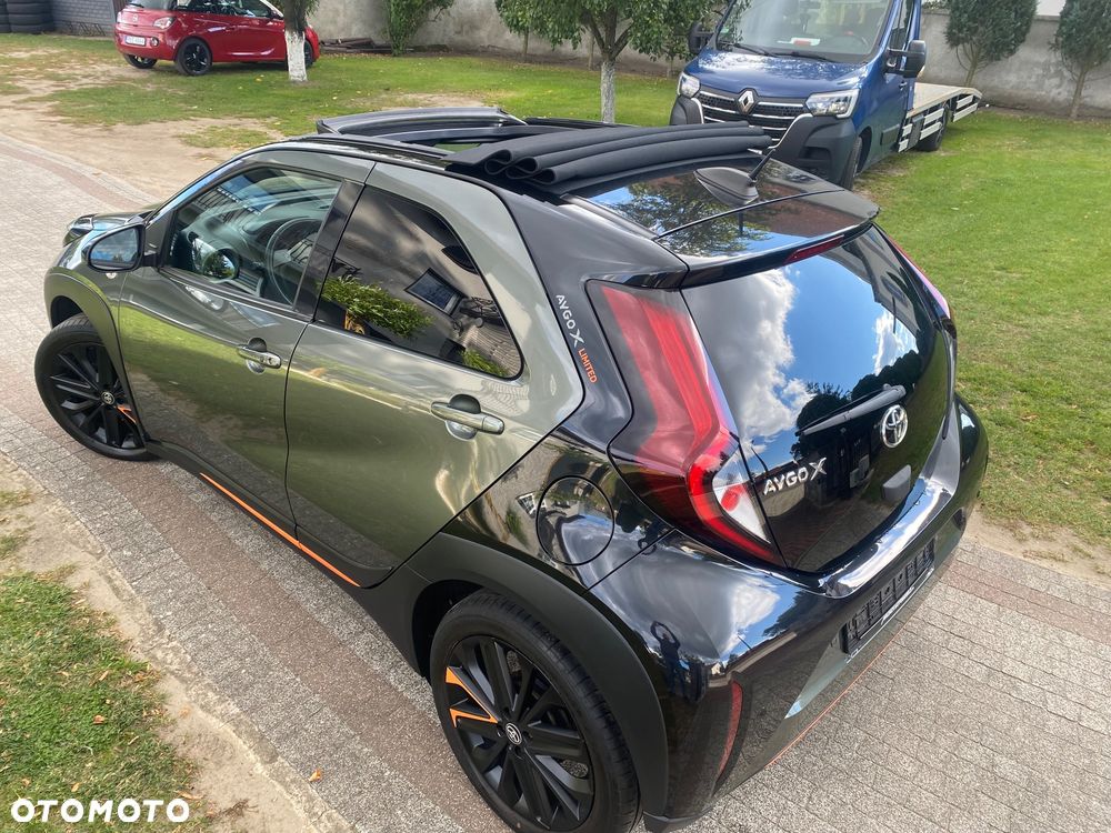 Toyota Aygo X 1.0 VVT-i JBL Edition X-shift - 12