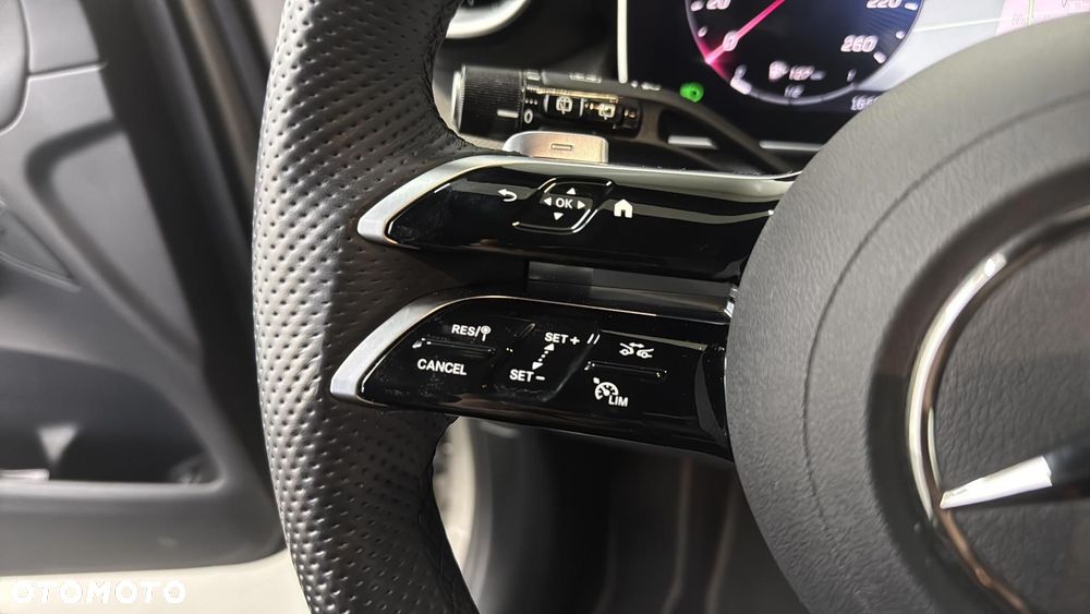 Mercedes-Benz GLC 220 d mHEV 4-Matic AMG Line - 27