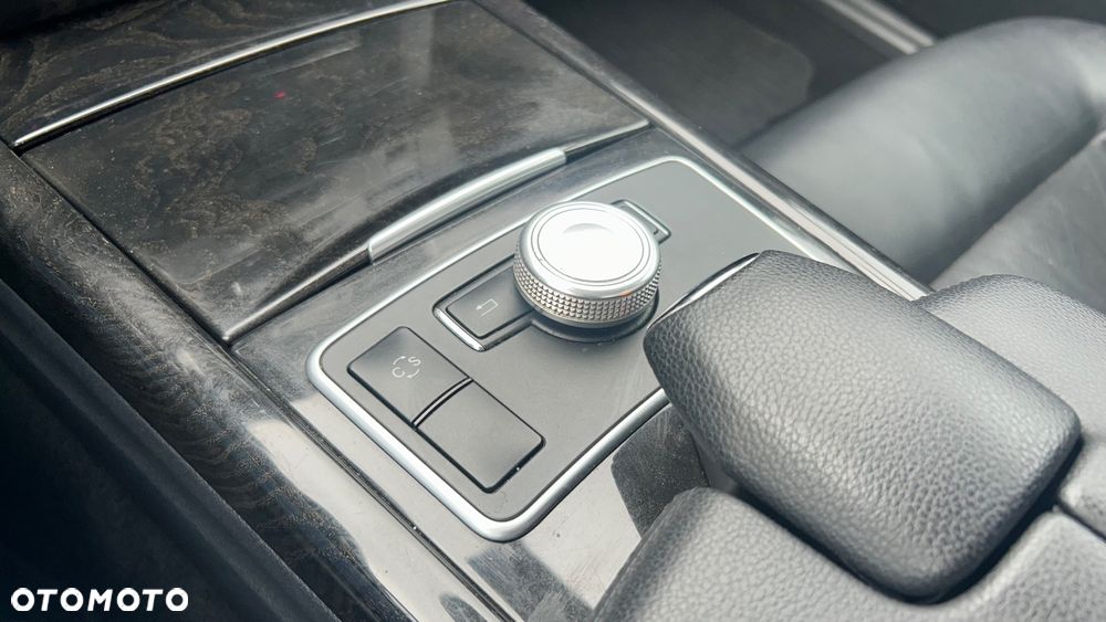 Mercedes-Benz Klasa E 300 T CDI DPF BlueEFFICIENCY 7G-TRONIC Avantgarde - 30