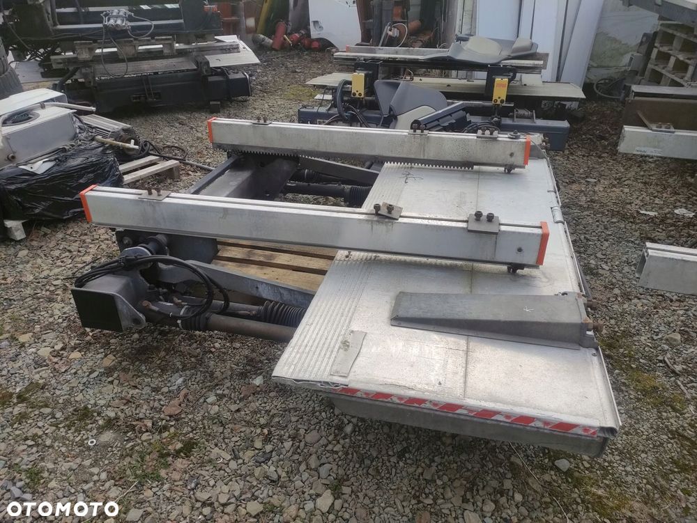 Winda załadowcza DHOLLANDIA 24V - 1