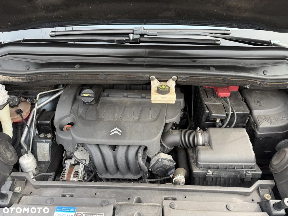 Citroën C4 Picasso 2.0 16V 7-Sitzer Exclusive - 34