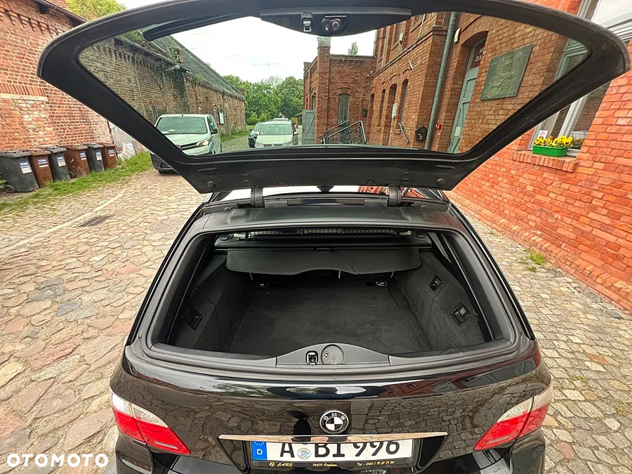 BMW Seria 5 - 25