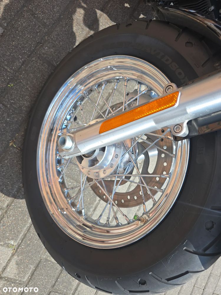 Harley-Davidson Sportster Custom 1200C - 23