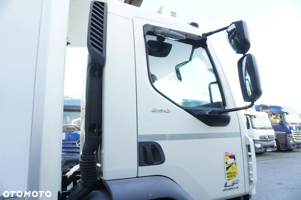 DAF LF 290 E6 4x2 / Chłodnia Lamberet 22 palety / Multitemperatura / Carrier Supra 1150 MR - 11