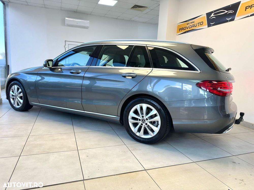 Mercedes-Benz C 220 d T 9G-TRONIC Avantgarde - 3